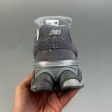 Low Cut 9060 Yellow Brown Anti Slip and Wear-resistant Sports and Casual Shoes Black  U9060PB