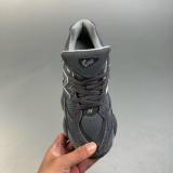 Low Cut 9060 Yellow Brown Anti Slip and Wear-resistant Sports and Casual Shoes Black  U9060PB