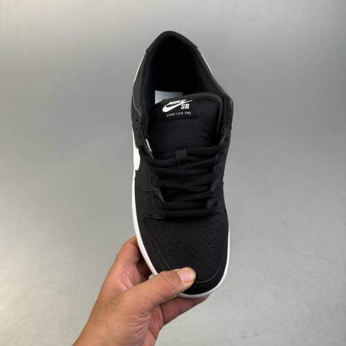 SB Dunk Low Low Top Casual Sports Skateboarding Shoes Black&WHite CD2563 006