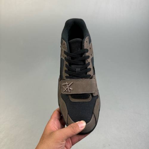 Suede Low-cut Casual Sports Sneakers Dark Brown FZ8117-204