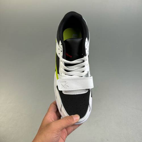 Low Cut Casual Sneakers White&Black HJ3481-491