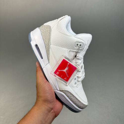 Retro Casual Sports Basketball Shoes White 136064-102