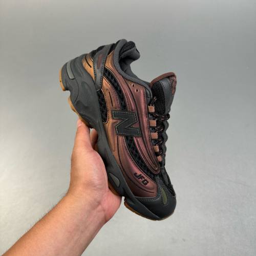 M1000 Retro Low-cut Casual Sneakers Rose Gold&Black M1000JF1