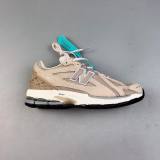 M1906 Retro Low-cut Casual Sneaker Khaki M1906RW