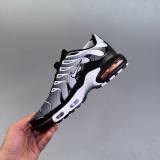 AIR MAX PLUS Cushioned Running Shoes Gradient Gray DM0032
