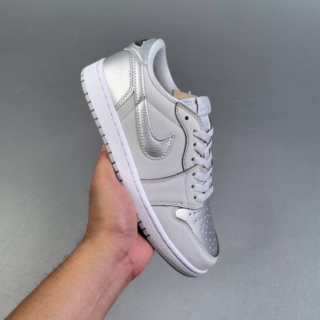 AJ1 Low Top Retro Versatile Sneakers Gray CZ0790 002