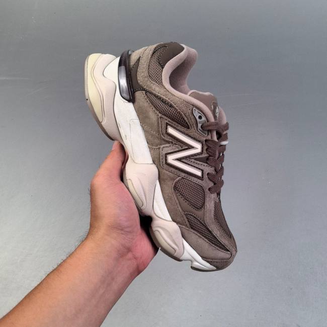 NB 9060 Retro Low Top Sneakers Brown U9060JMR