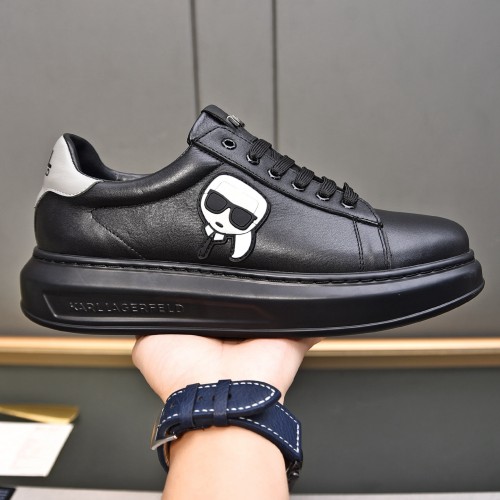 Men's Low Top Lace Up Simple Versatile Sneakers Black