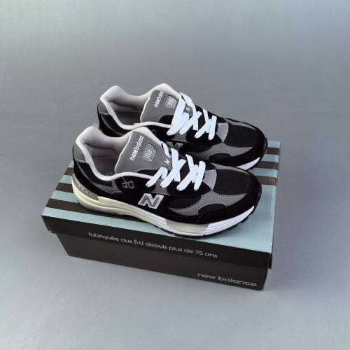 NB M992 Low Top Suede Retro Clunky Sneakers White Border&Gray M992GR