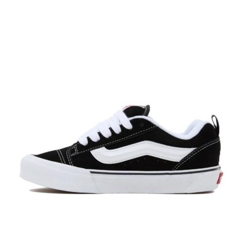 Knu Skool Low Skate shoes Black White