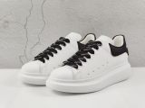 Unisex Oversized Sneakers White Black