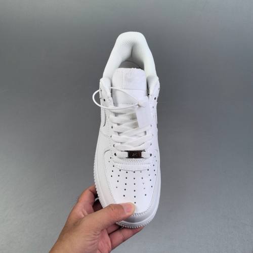 Nike Air Force 1 '07 Low Retro Sneakers White CW2288 001