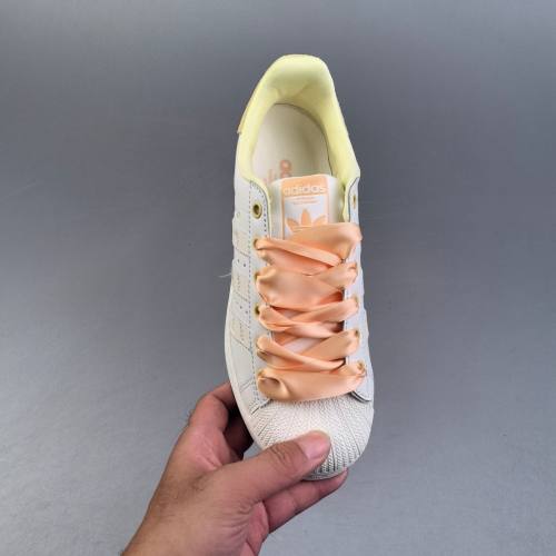 ADIDAS SUPERSTAR Versatile Skate Sneakers White Yellow IF1805
