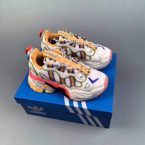 AD Originals Ozthemis Versatile Sneakers Beige Orange IH0838