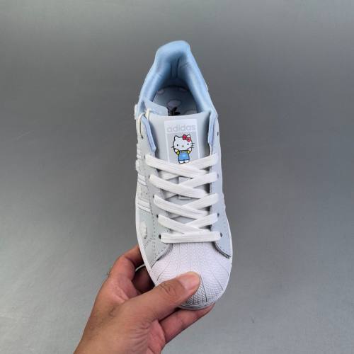 Original Superstar x Hello Kitty Versatile Sneakers Gray IF7021