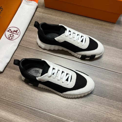 Bouncing Mesh Low Top Sneakers Beige Black
