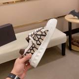 One Stud Low Top Versatile Sneakers Khaki Black