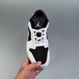 Air Jordan 1 Low  Quai 54  Basketball Shoes White Black HQ0764-001