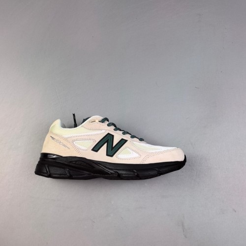 NB 990v4 MiUSA Teddy Santis Macadamia Nut Retro Sneakers Beige Green U990GB4