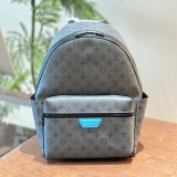 Men's Discovery Monogram Backpack Grey M11641 30x38cm
