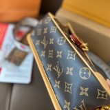 Women's Diane Monogram Shoulder Bag Brown M45985 20x8x13cm