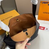 Women's Low Key Hobo MM Large Capacity Shoulder Bag M24856 31x11x22cm