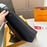 Women's Low Key Hobo MM Large Capacity Shoulder Bag M24856 31x11x22cm