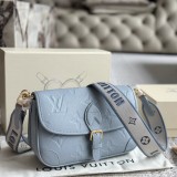 Women's Diane Monogram Versatile Shoulder Bag M46846 25x15CM
