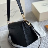 Women's Diane Monogram Versatile Shoulder Bag M46846 25x15CM