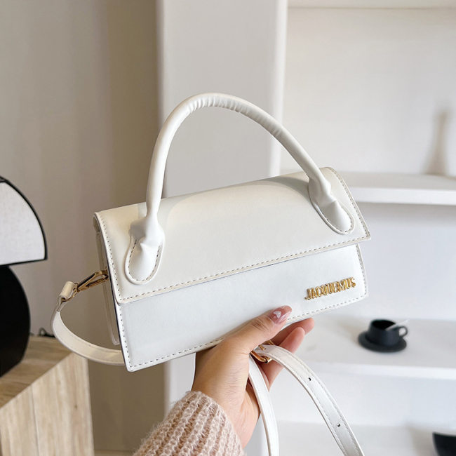 5A Le Chiquito Long Handbag White