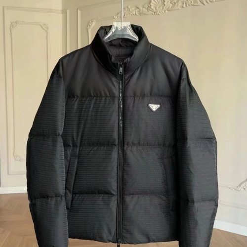 Men's Winter Embroidered Logo Down Jacket Black