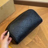 Embossed Logo Cosmetic Bag Wash Bag Black 27x14cm