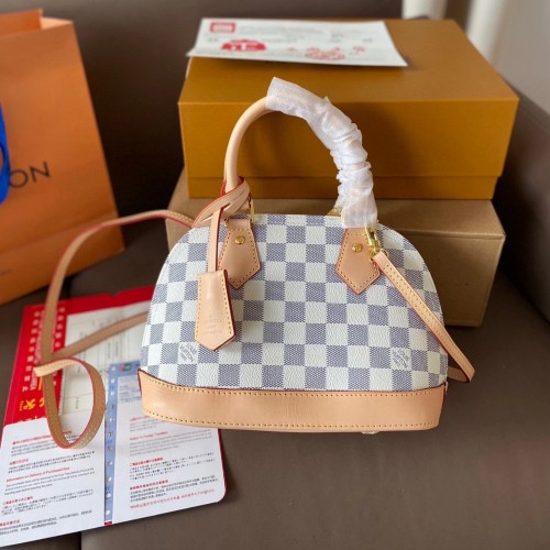Women's Alma Plaid Handbag White 241012 24x18cm