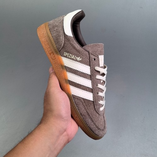 5A Handball Spezial Earth Strata Gum Casual Sneakers Brown