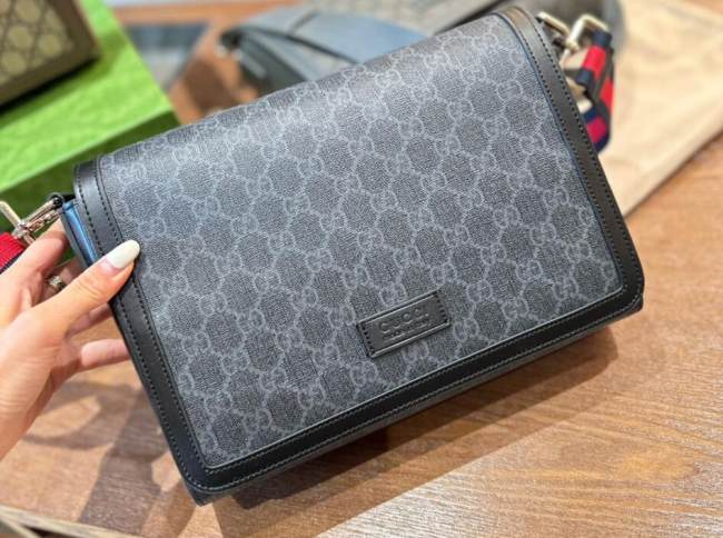 GG Printed Shoulder Bag Black 27x20x8cm