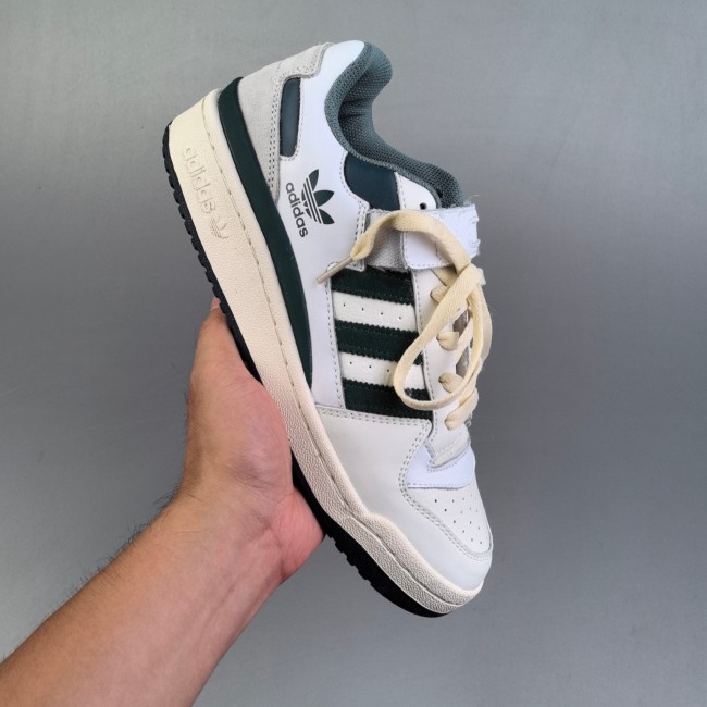 5A Forum Buckle Low Sneakers White