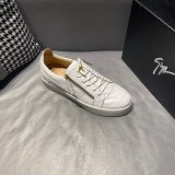 Low Top Leather Casual Sneakers GZ94