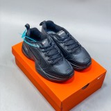 5A Air Monarch IV Sneakers