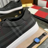 Men's Vintage Check Panelled Casual Sneakers Black