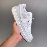 Court Vision Low Sneakers
