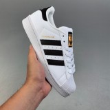 Originals Superstar Pride RM Sneakers
