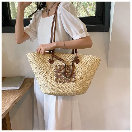 5A Anagram Basket bag in iraca palm and calfskin Tote Bag