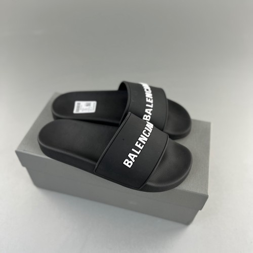 5A Letter Logo Pool Slide Slipper