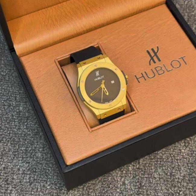 Original Quartz Watch Yellow Gold 42mm