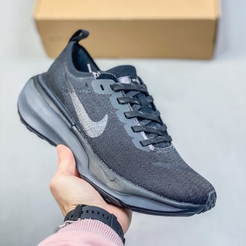 5A ZoomX Invincible Run 3 Sneakers Running Shoes