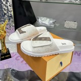 Men's Casual Printed Logo Slippers White