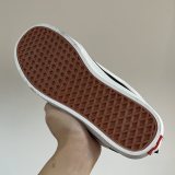 Knu Skool Low Skate shoes Black White