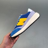 NB U370 Low Top Sneaker