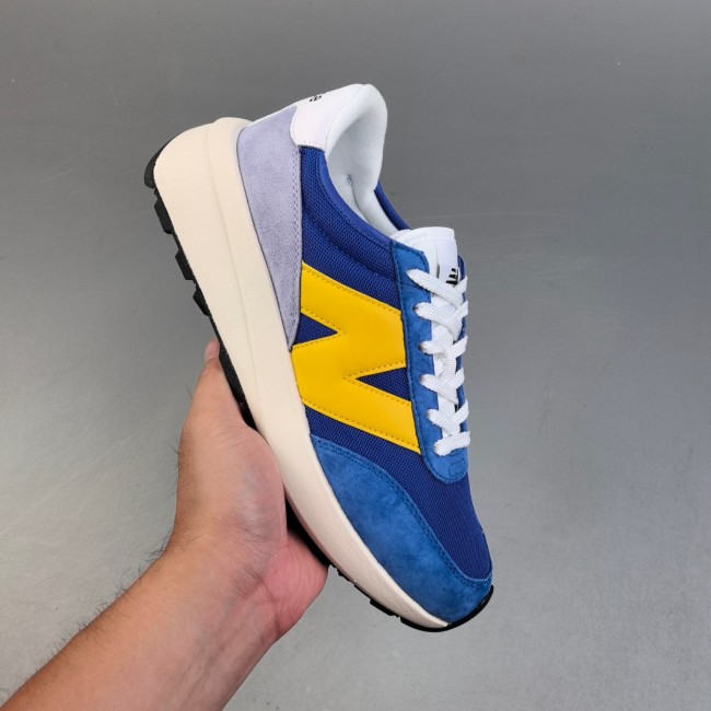 NB U370 Low Top Sneaker
