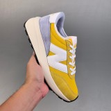 NB U370 Low Top Sneaker